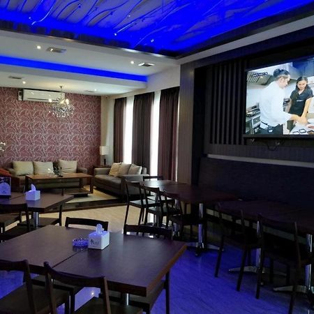 Octopuss Wellness Hotel & Spa Bentayan Buitenkant foto